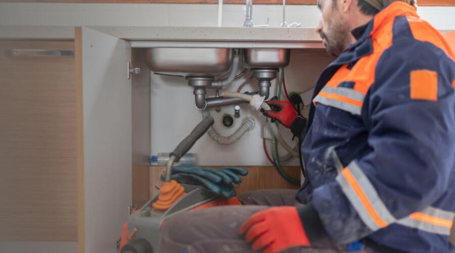Professional slab leak plumber services in Angeles, PR